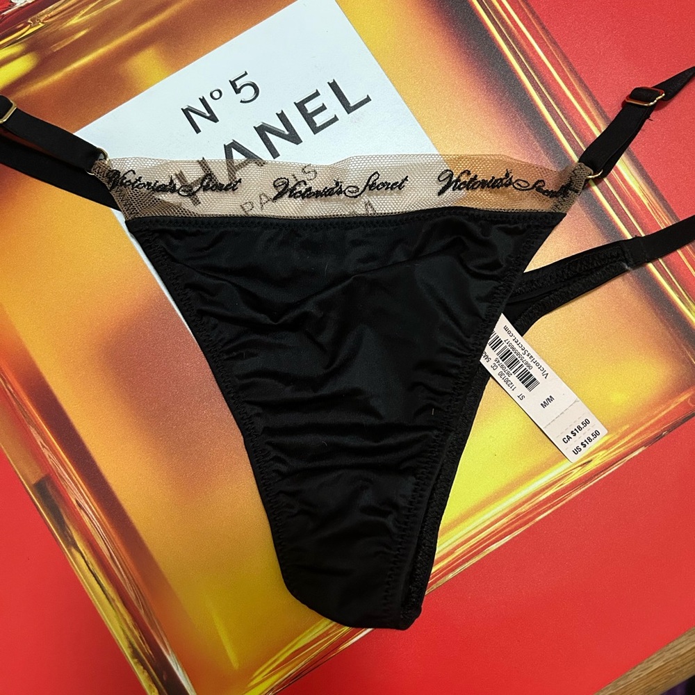 Victoria's Secret Black and Tan Thong